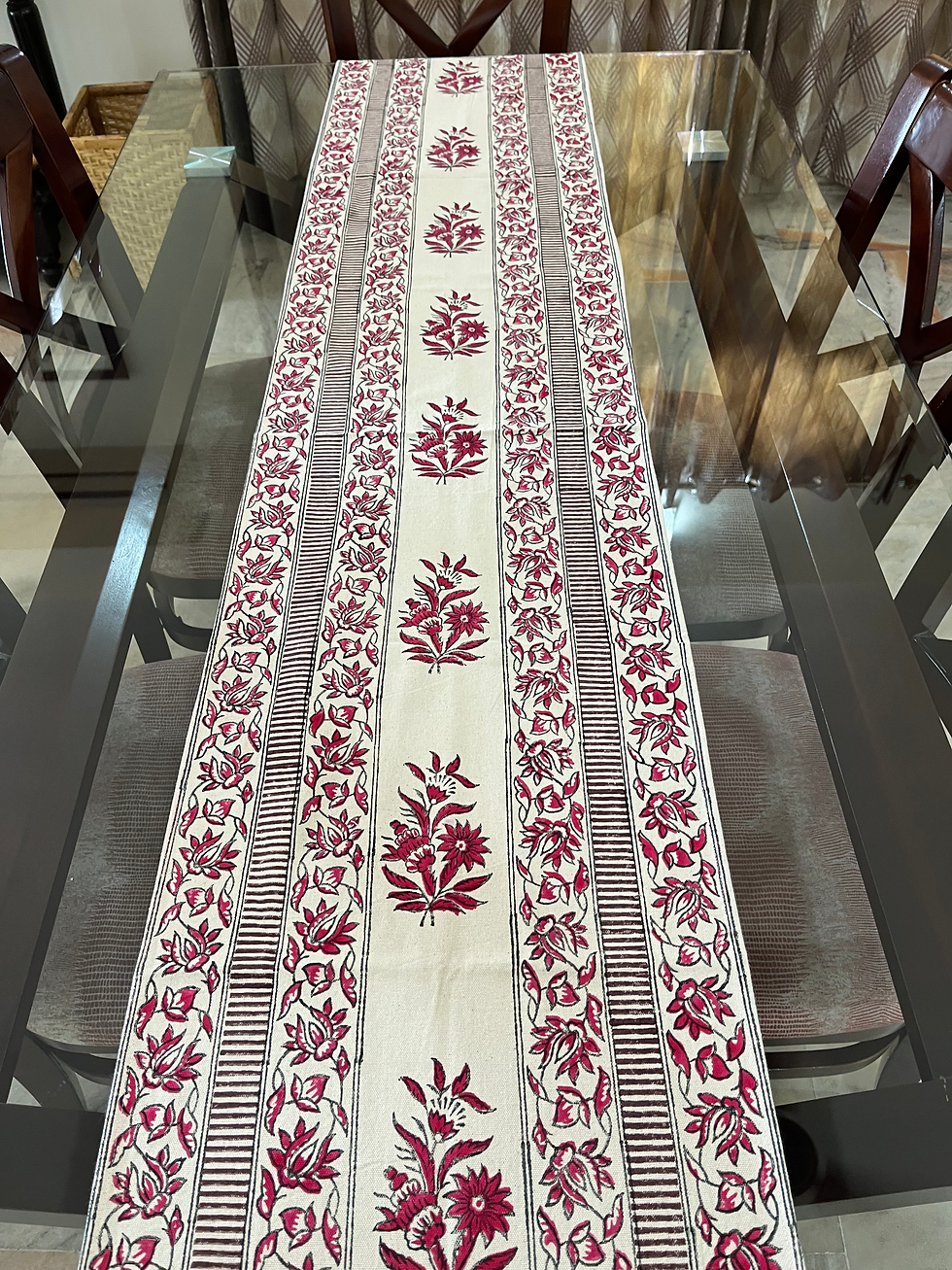 Thumbnail: Table Runner (15 X 83 Inches)- Flora