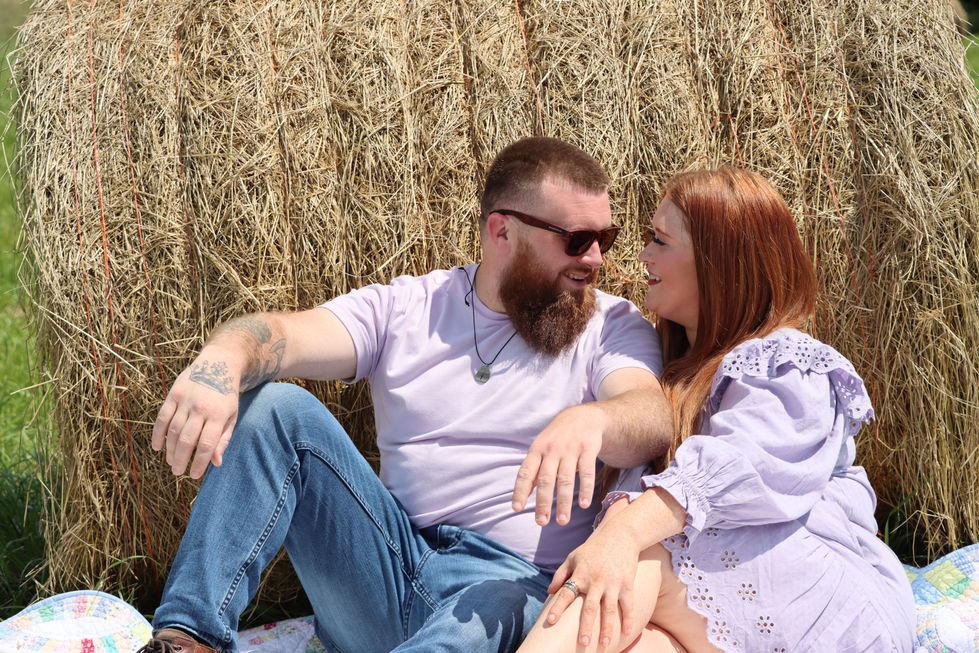 Aaron & Annesly