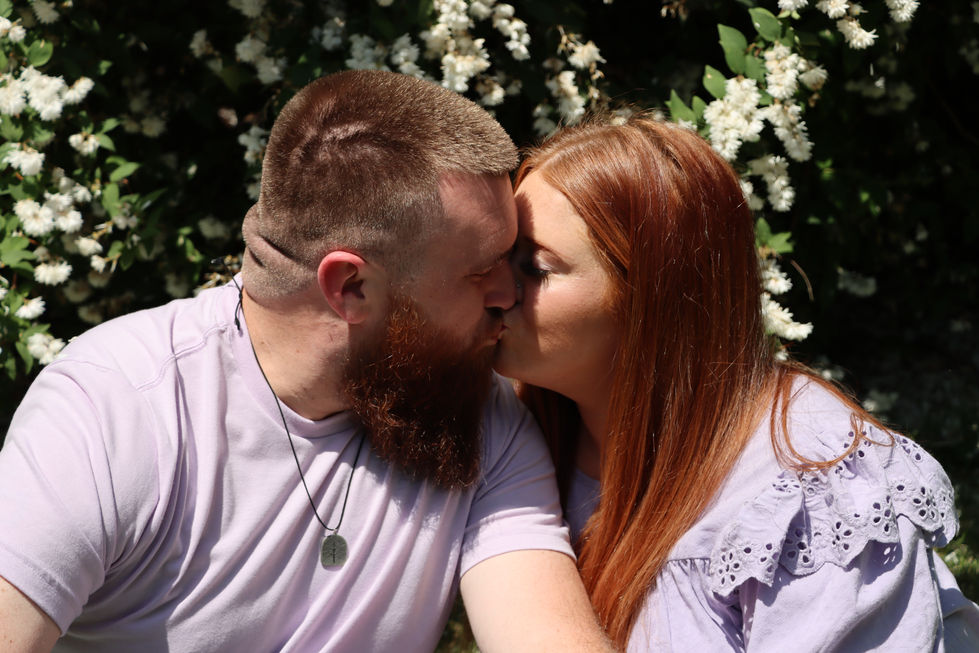 Aaron & Annesly