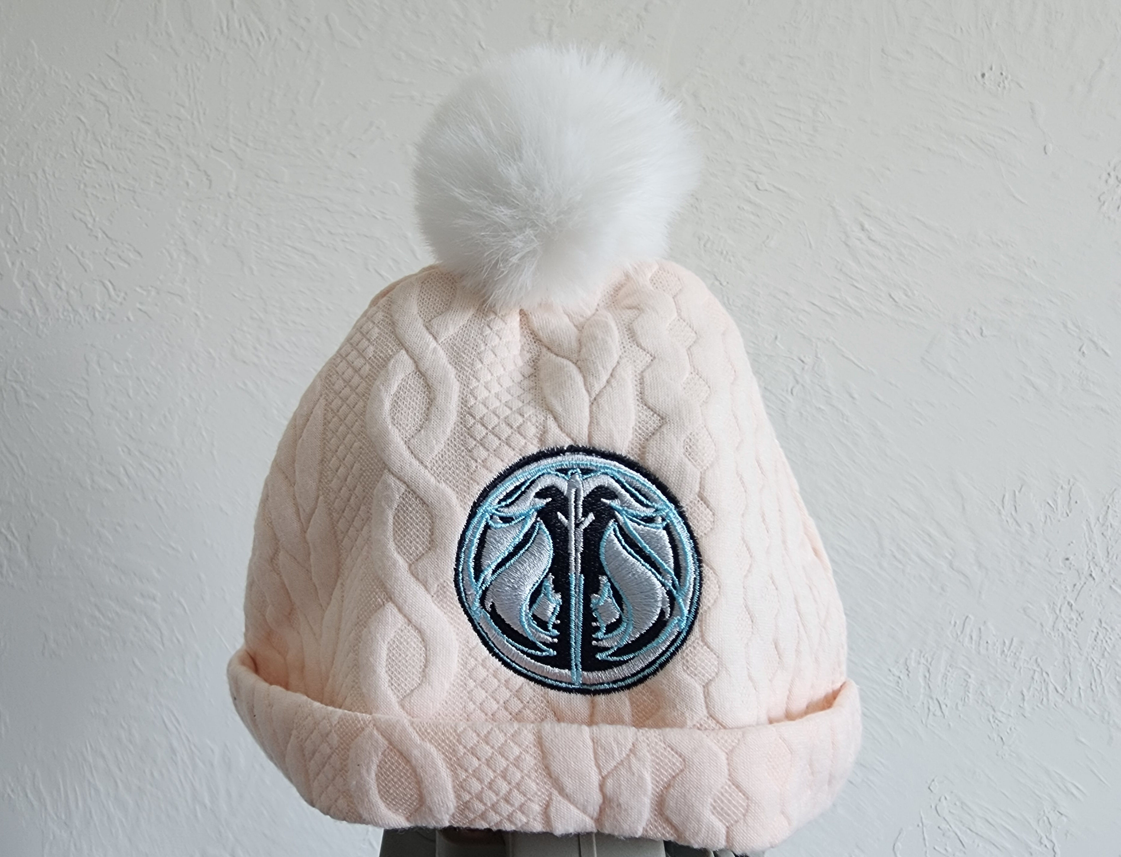 CREAM PUFF HOPE & BALANCE BEANIE