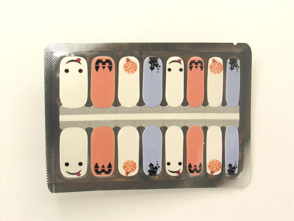 Miniaturbild: Ghosts and Pumpkins