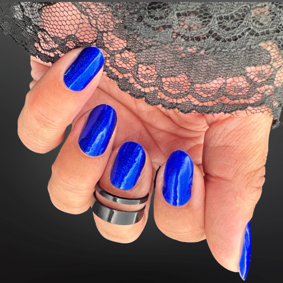 Thumbnail: Fine Iridescent Sapphire