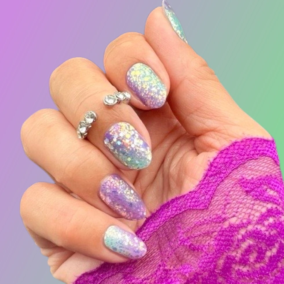 Thumbnail: Calypso Aurora (Mermaid Finish with Holographic Confetti Glitter)