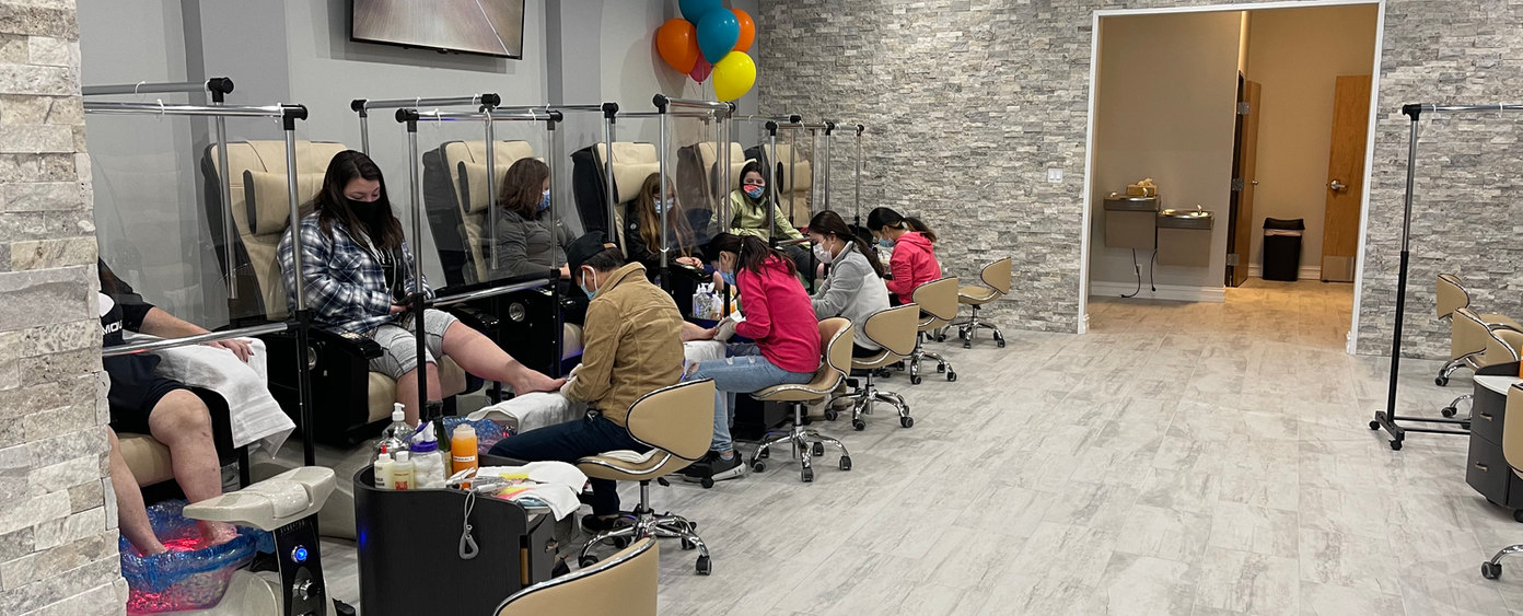 home-brighton-nails-spa