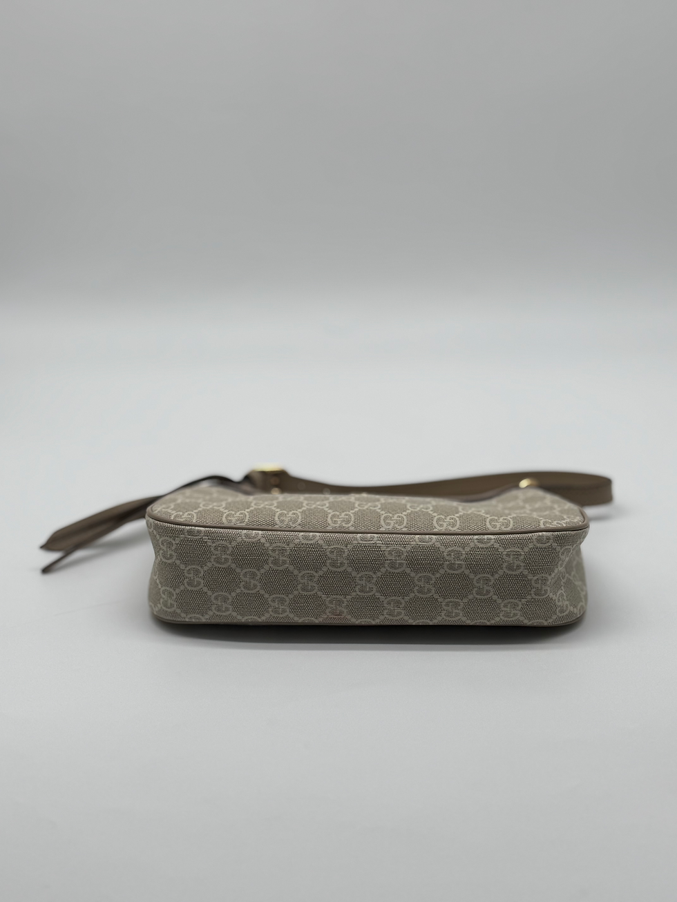 Thumbnail: Gucci Ophidia Neutral Bag.