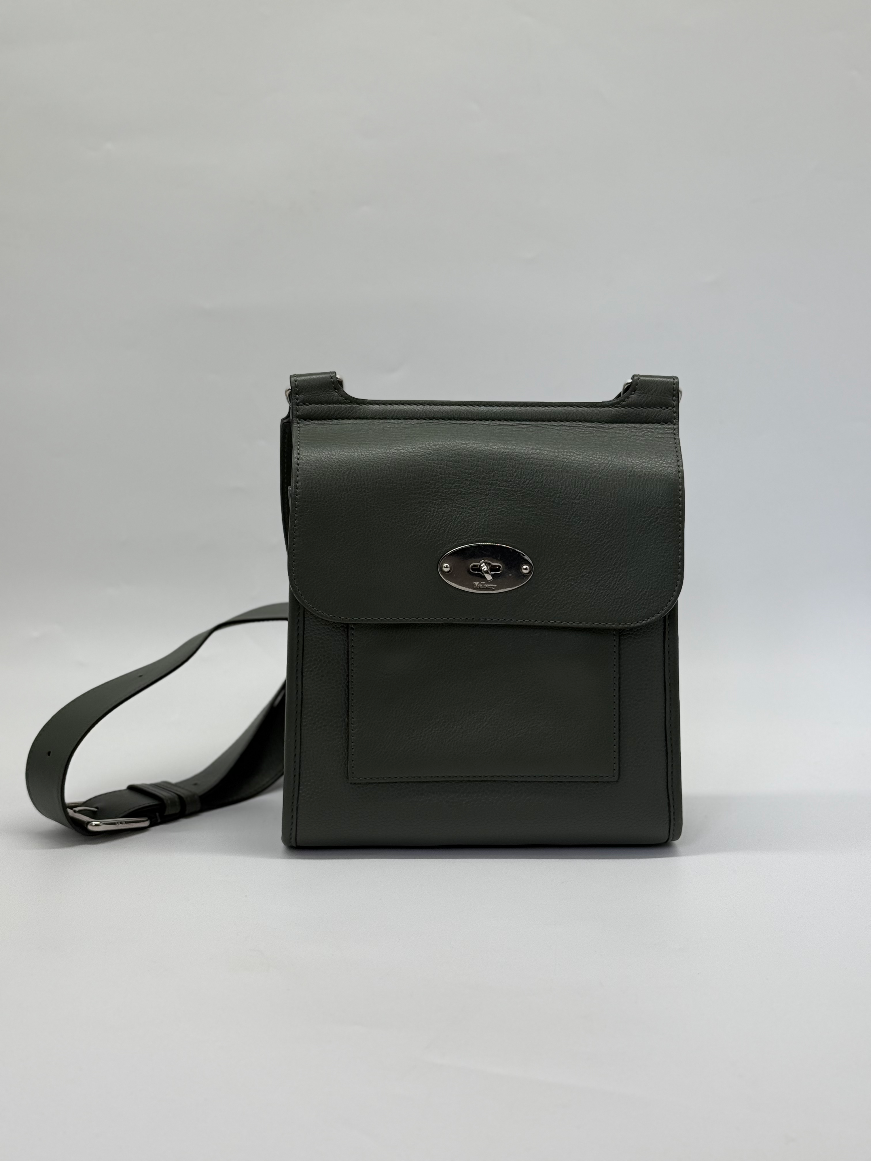 Mulberry Linen Small Green Anthony Bag.