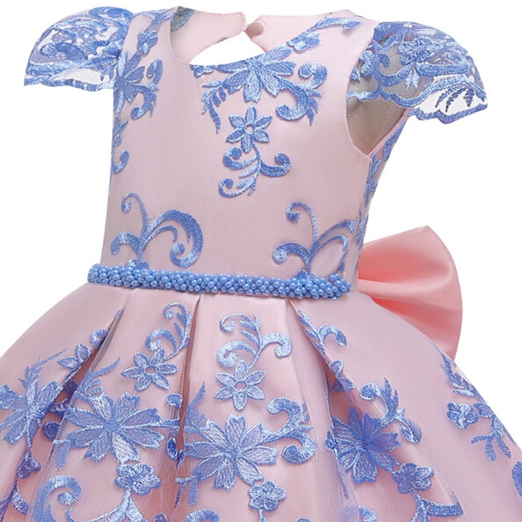 Thumbnail: Girls European Style Bow-knot Mesh Tutu Dress Show Dress