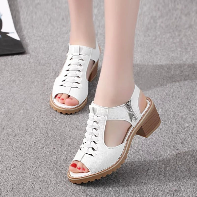 Thumbnail: Women Summer Fish Mouth Flat Waterproof Tendon Sandals