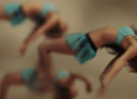 Le vertige du vide : la seule issue à la saturation