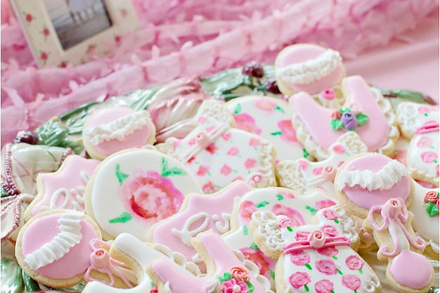 Screenshot 2025-12-09 at 9.46_edited.jpg