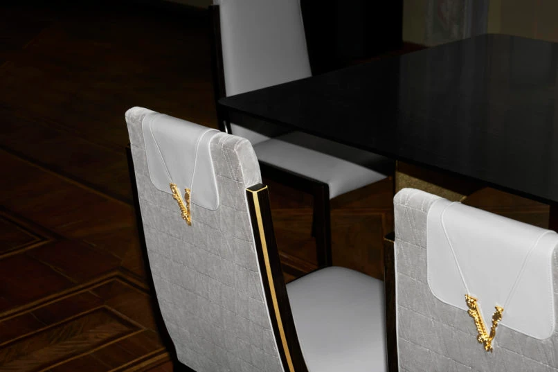 fi out of dinning room chairs