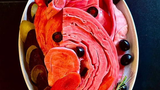 Delikátní výběr nakládané zeleniny (Pickles)