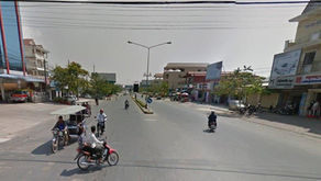 プノンペンの今昔 大通り