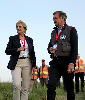 Two mediators who, together with a group