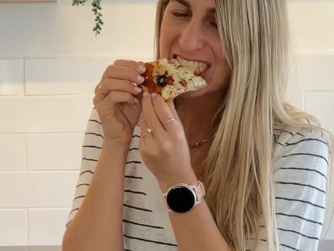 פיצה יוגורט ושיבולת שועל 