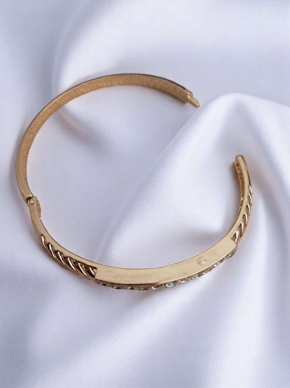 Thumbnail: Yam Bracelet