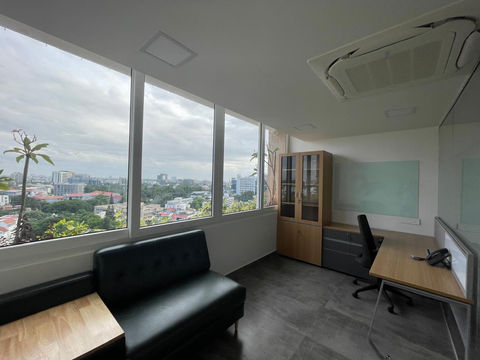 Cozy Office Space with City View