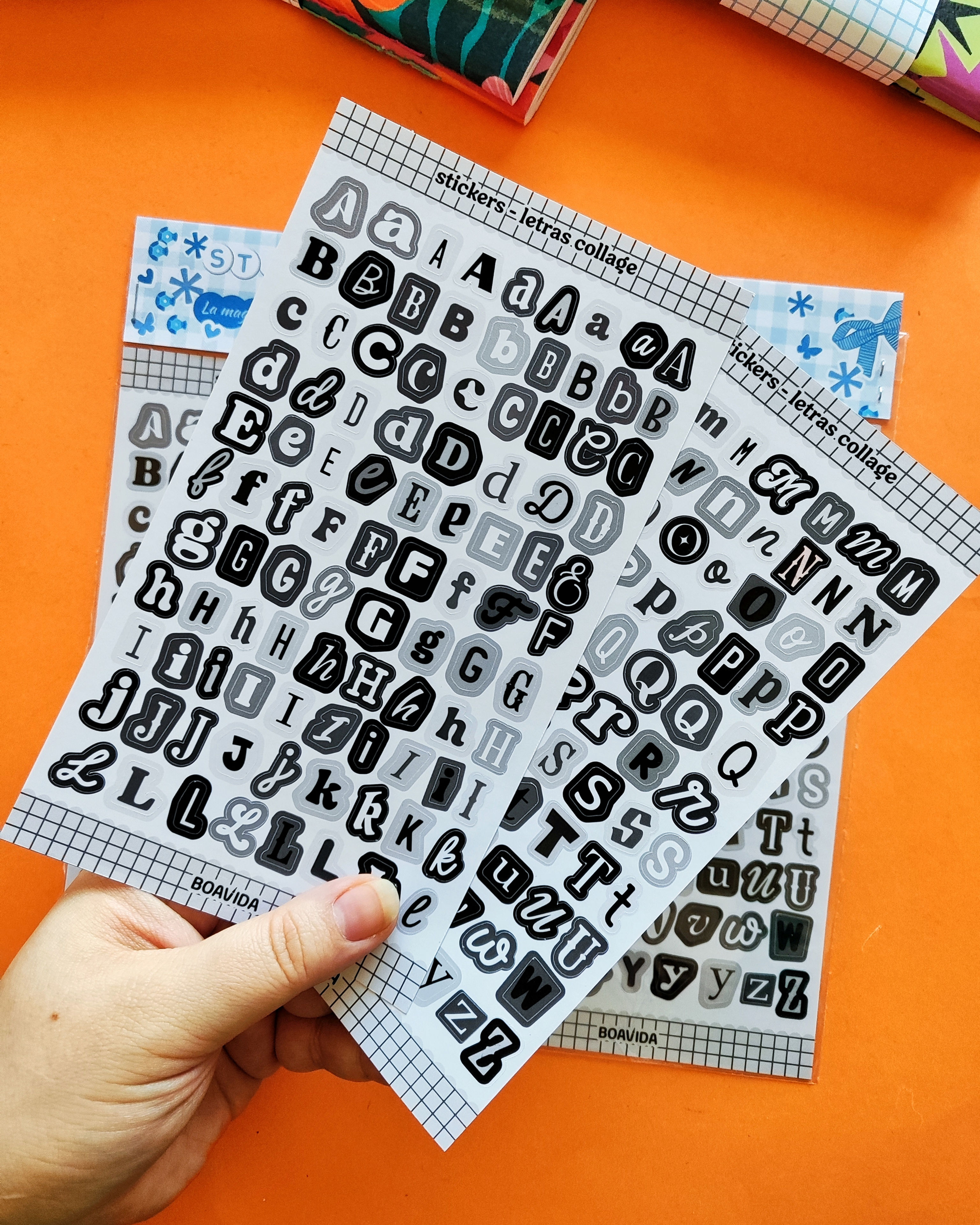 Sticker " letras collage" - Escala de grises