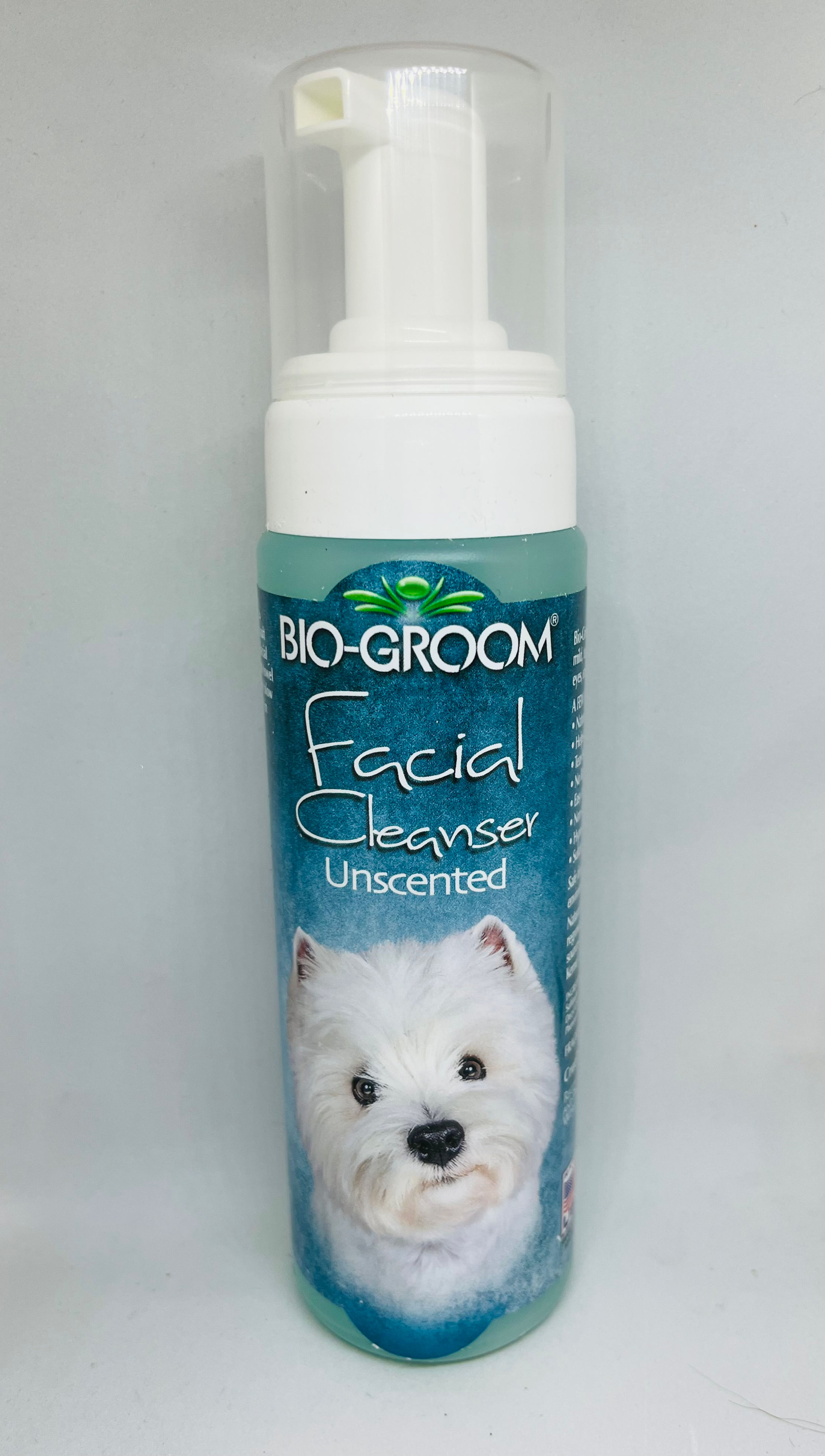 Bio-Groom Facial Cleanser Unscented with a picture of a white dog, Top Dog Show Supplies