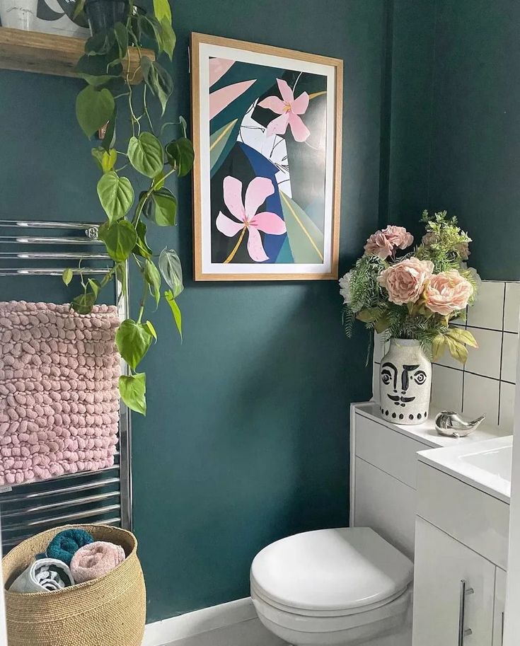 Top 5 Ways to Incorporate the Colour Green into Your Bathroom
