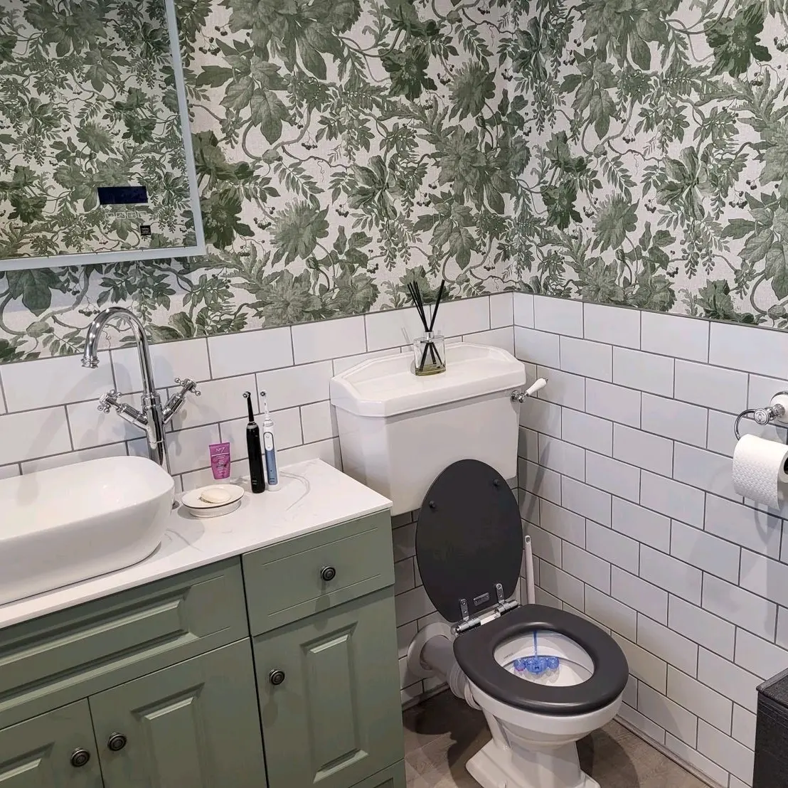 Top 5 Ways to Incorporate the Colour Green into Your Bathroom