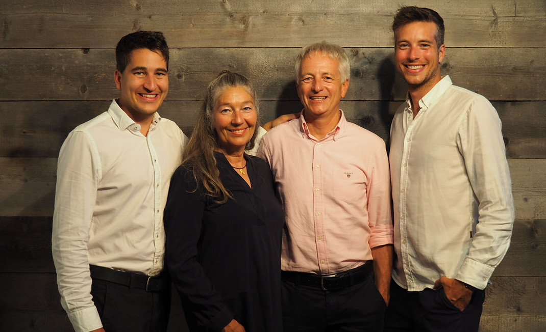 Familienfoto, Familienbetrieb, Naturbettware