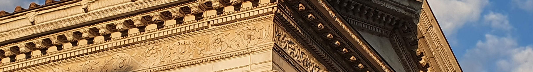 Maison carrée à Nîmes