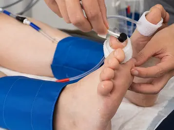 關注踝肱指數 (Focus on the Ankle-Brachial Index) (學習模組 Course)