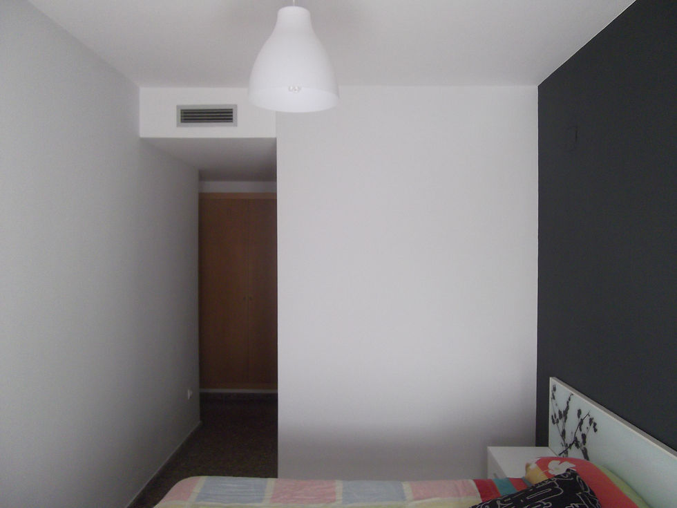 Paredes_habitación_en_pintura_plástica_mate.JPG