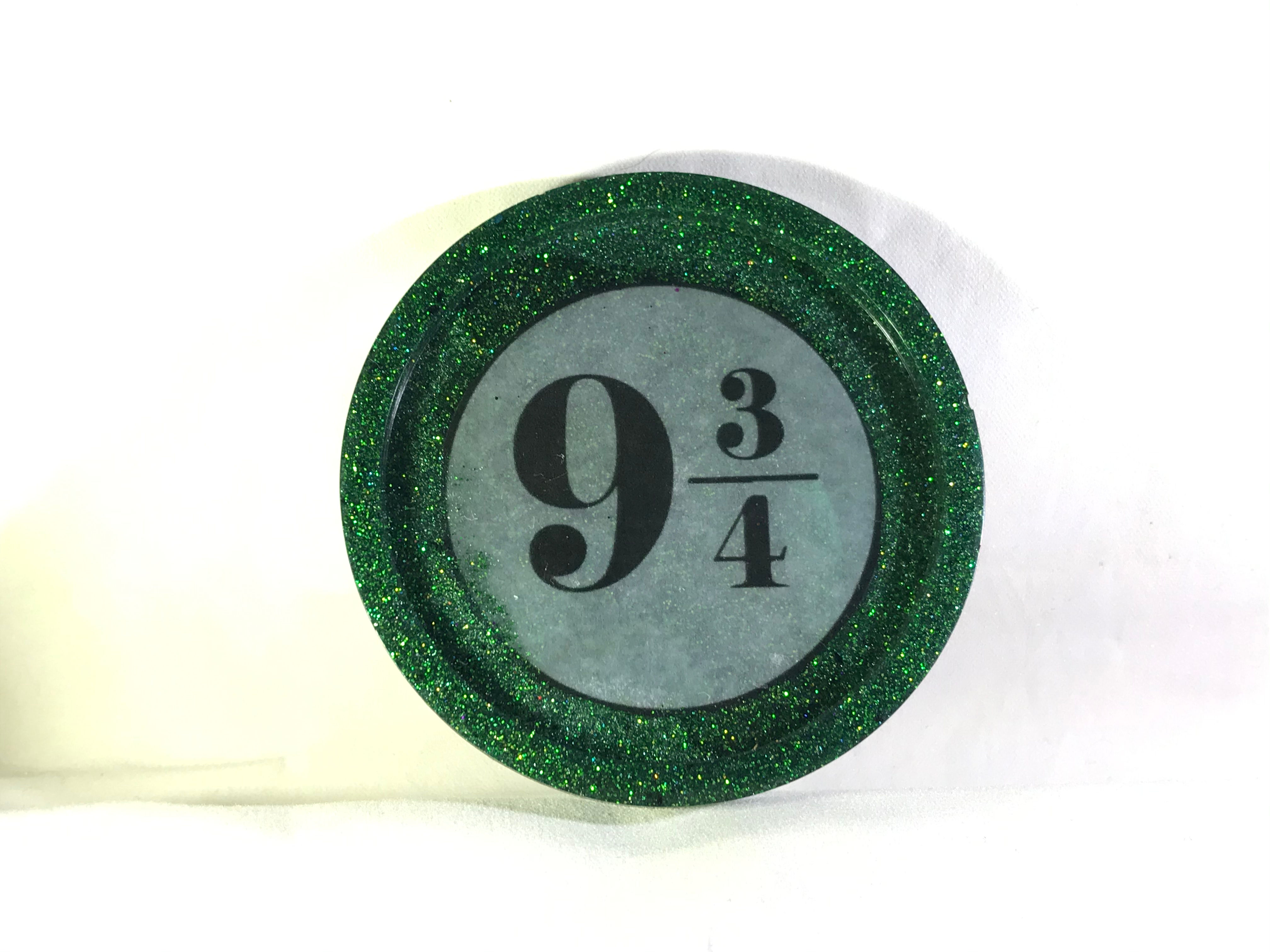 Red platform nine and three quaters.