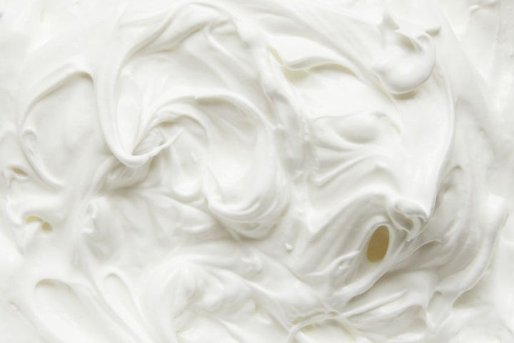 b%20t%20frosting_edited.jpg