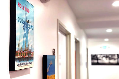 pictures_mend-vannuys_hallway_2_resize.jpg