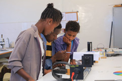 Students-in-a-lab-2.jpeg