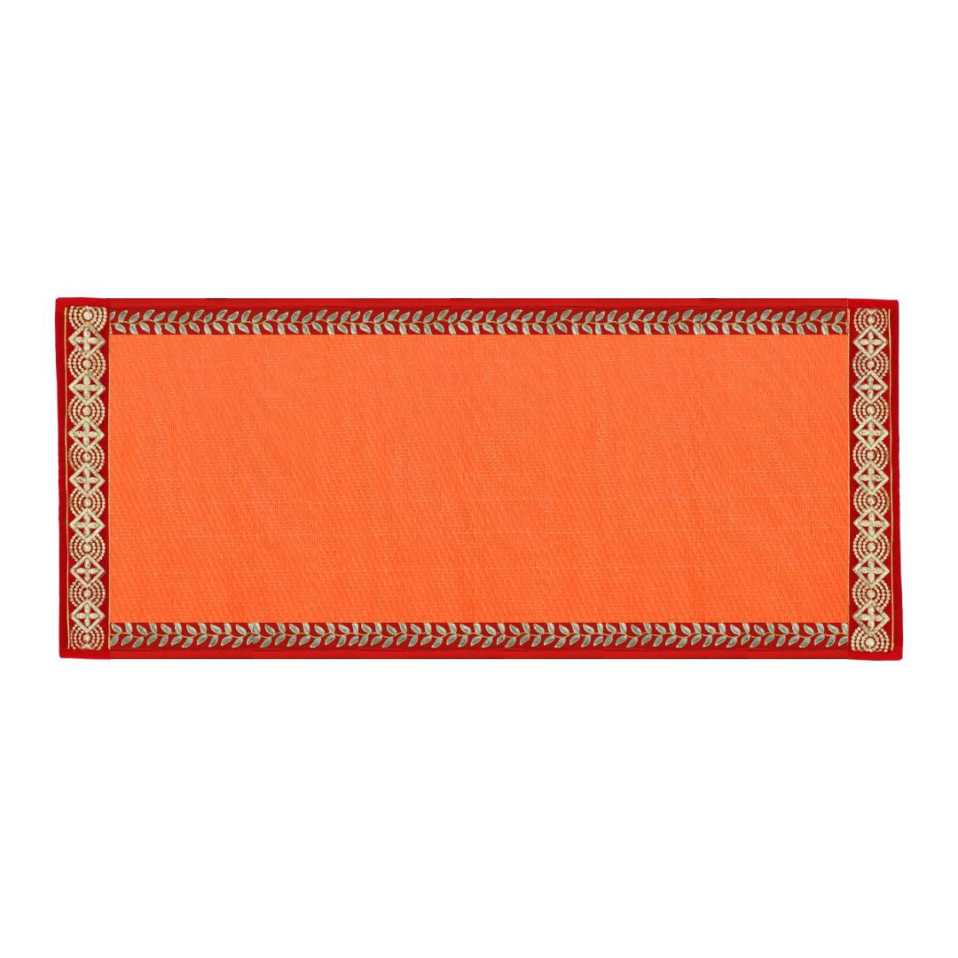 Couple Aasan Orange Square