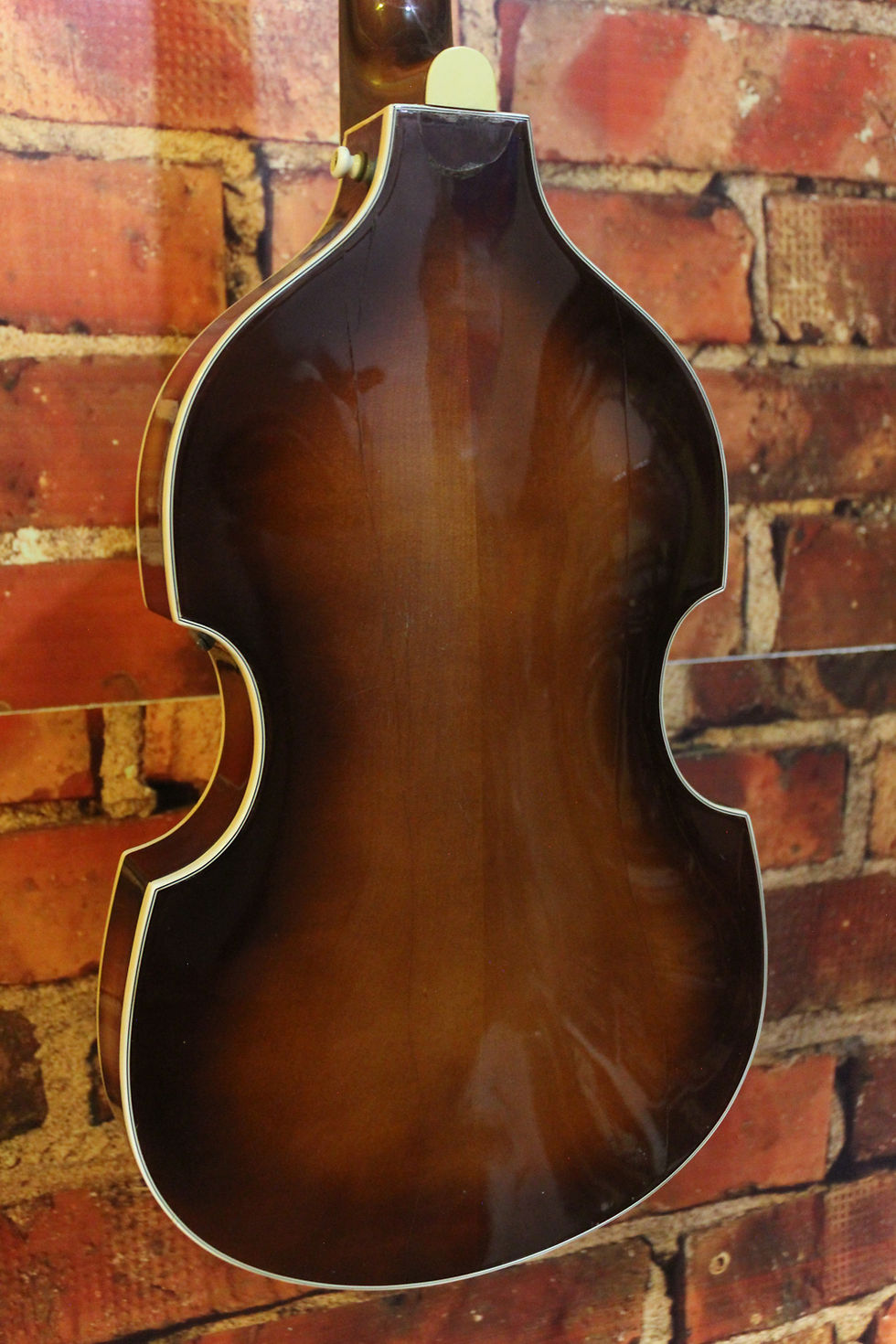Thumbnail: VINTAGE 1966 Hofner 500/1 Violin Bass – Sunburst