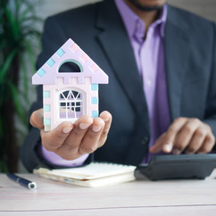 Is Now A Good Time To Buy A House? 3 Factors To Consider