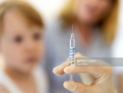 Vaccine COVID-19 an toàn đến mức nào?