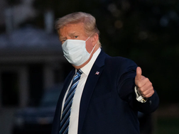 Trump đang thất thế trong cuộc chiến bảo vệ di sản của mình
