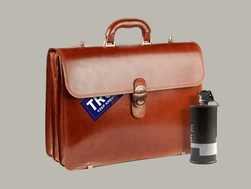 Những người bạo loạn ở Capitol không phải là "Tầng lớp thấp"