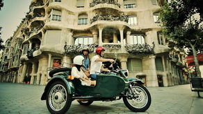 Tapas & Sidecar Motorcycle Tour of Barcelona