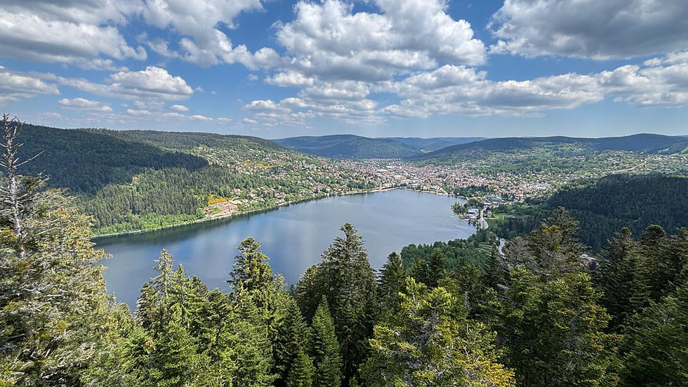 Location de chalet à Gérardmer, au bord du lac et proche des restaurants, activités et pistes de ski des Vosges