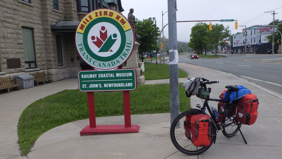 Von St. John's nach Holyrood