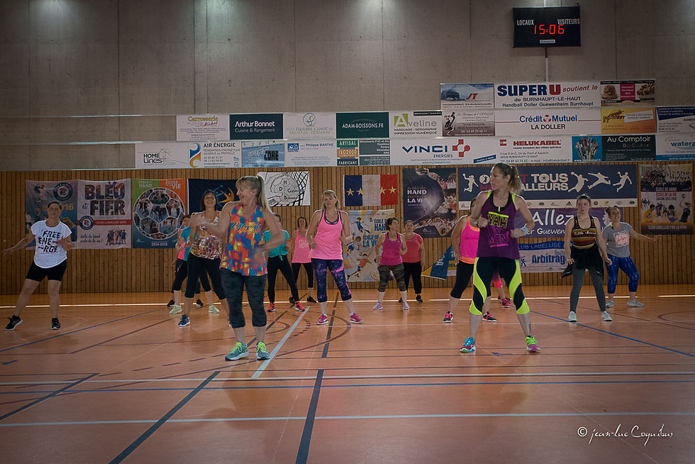 Animation Zumba marché de Burnhaupt le Bas - Schnoga Fritig Markt