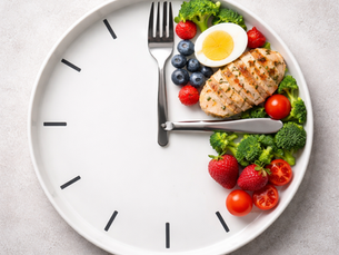 Is Intermittent Fasting Better Than Calorie Counting? What the Science Says