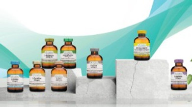 Vitamin bottle display