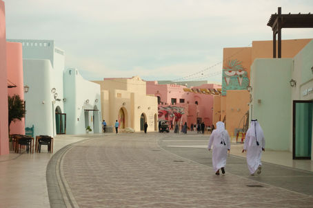 Evening stroll at Mina District