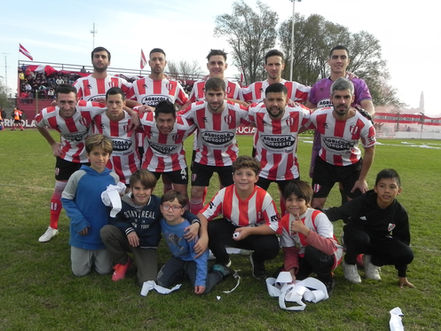 COLONIAL A LA FINAL