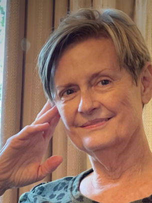 Caregiving often creates intense self-doubt, even in highly competent people. A grounded look at how chronic stress, uncertainty, and high-stakes decision-making slowly erode confidence in family caregivers.