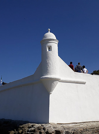 forte-sao-joao-bertioga-vista-externa-guarita.jpg