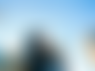 ELUNIA Confronts Burnout Culture with Haunting Honesty on “Strobe Lights”